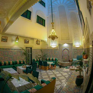 riad-yamna-fez.hotelfesmorocco.com/